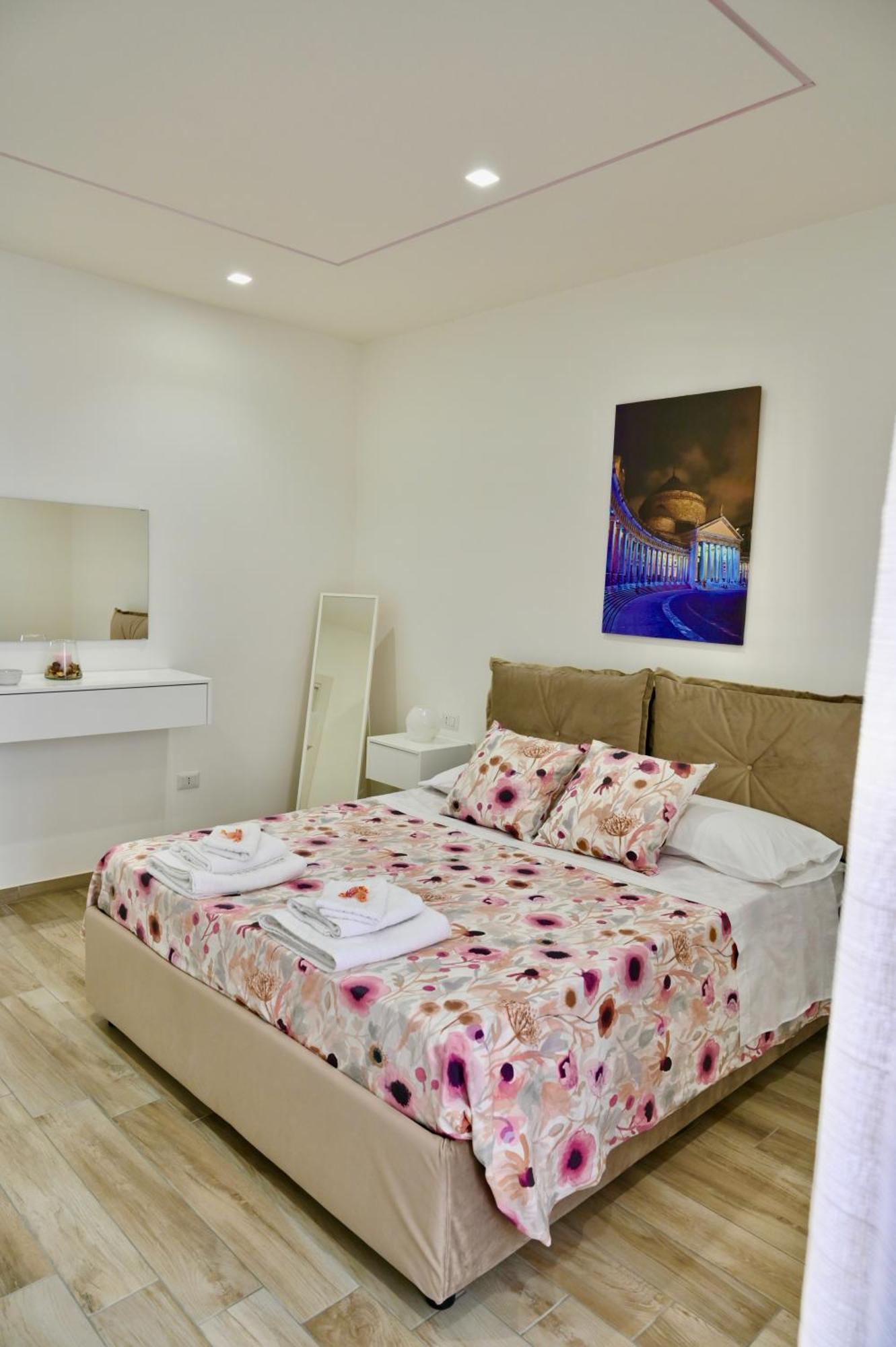 Naples Home 11 ภายนอก รูปภาพ