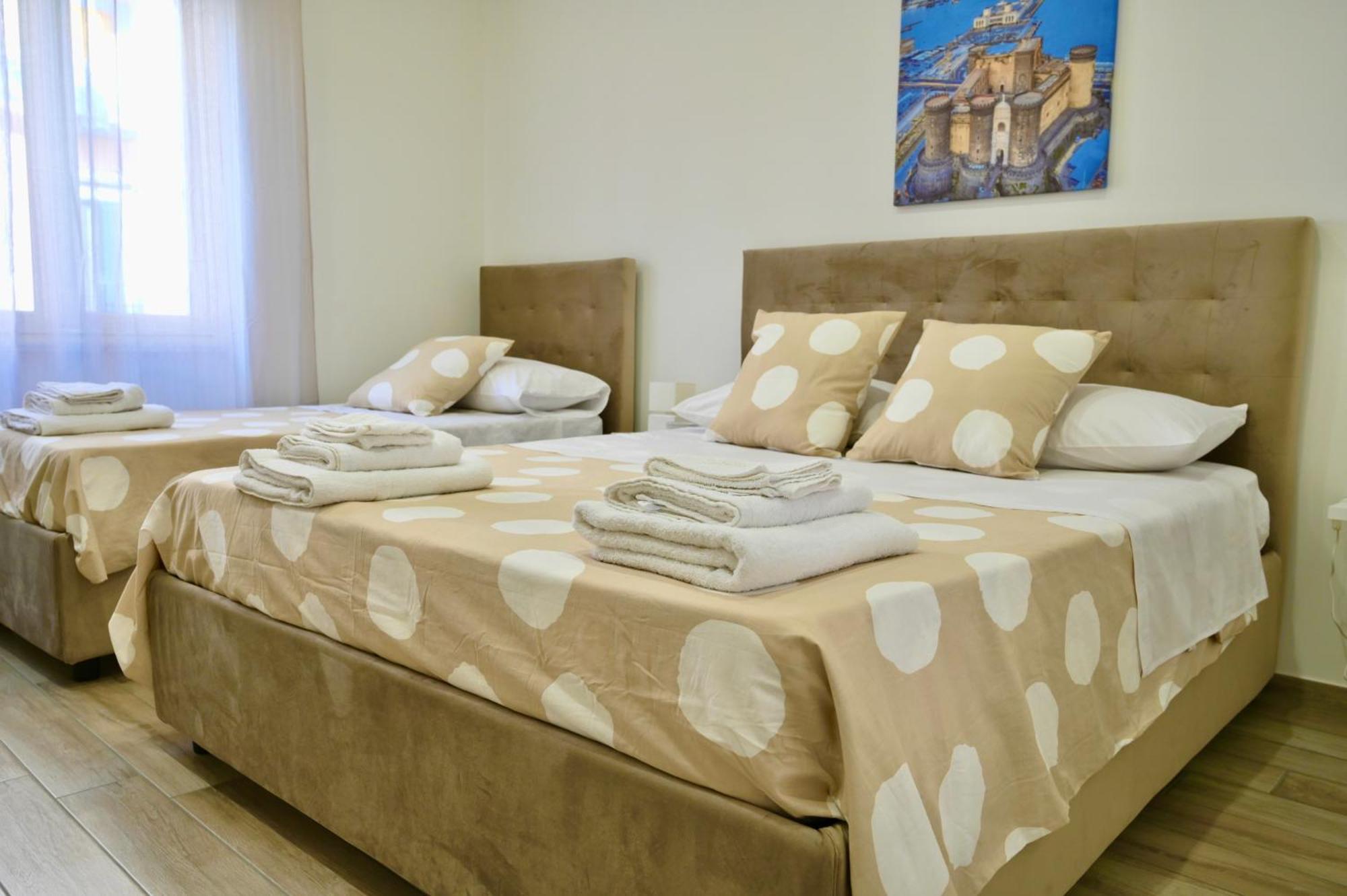 Naples Home 11 ภายนอก รูปภาพ